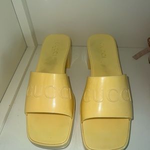 Authentic gucci rubber shoes!